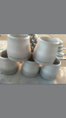 Steel BW ANSI B16.9 Eccent.Reducer SCH40