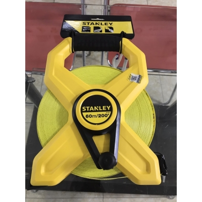 Thước dây sợi thủy tinh 30m-60m, có tay cầm. Hộp khuôn đúc cao su ABS chống va chạm Stanley
