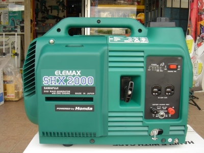 Máy phát điện chạy xăng mini ELEMAX SHX2000 (1.9/2.0KVA)
