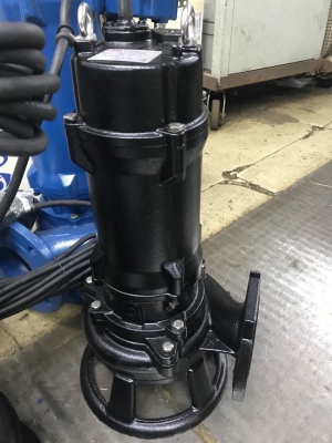 Máy bơm chìm nước thải cánh cắt rác 50WQC10-10-0.75