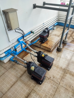 Máy bơm biến tần GRUNDFOS Scala2