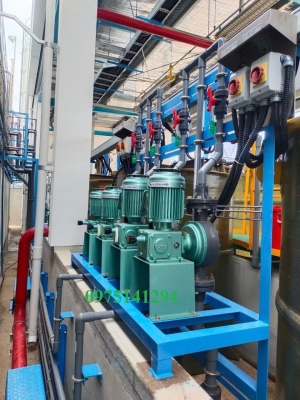 Bơm Định Lượng Hóa Chất Nikkiso AHB 42 PVC