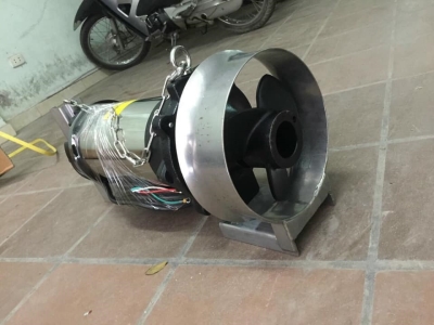 Máy khuấy chìm GRAMPUS RM-313 0.75Kw